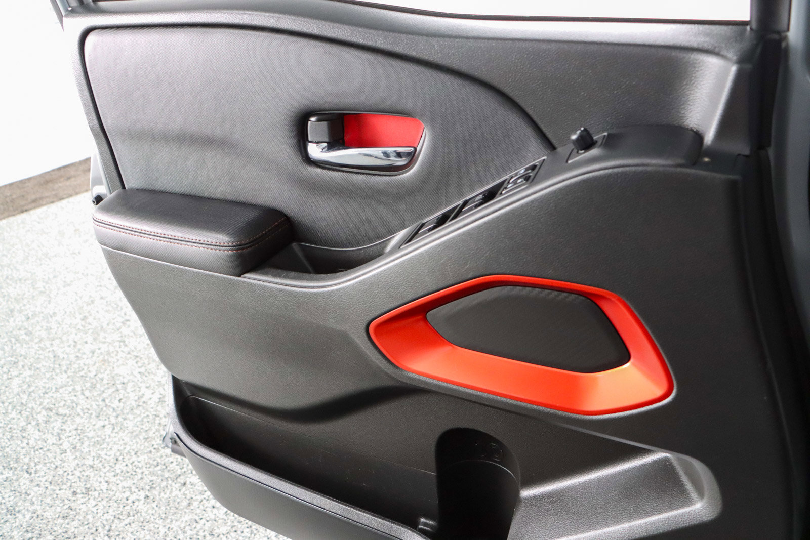 Used 2023 Nissan Frontier PRO-4X w/ Technology Package image 23