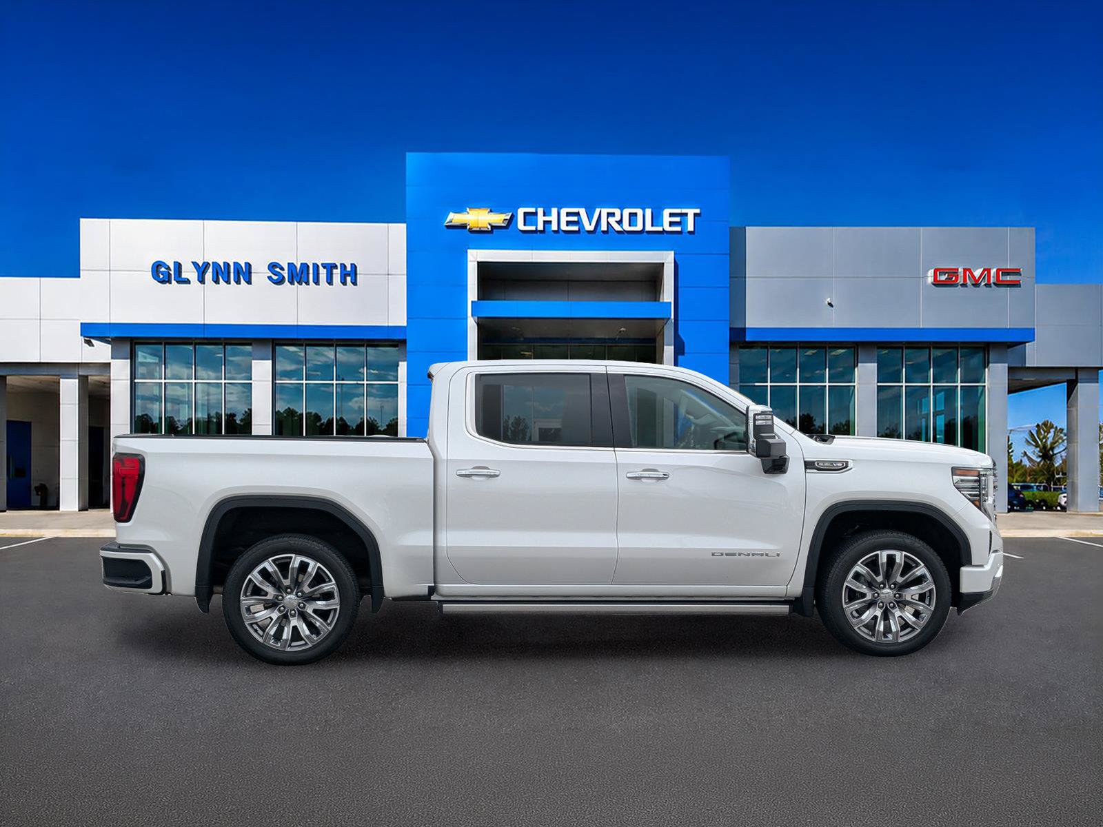 Used 2024 GMC Sierra 1500 Denali w/ Denali Reserve Package AWD/4WD image 7