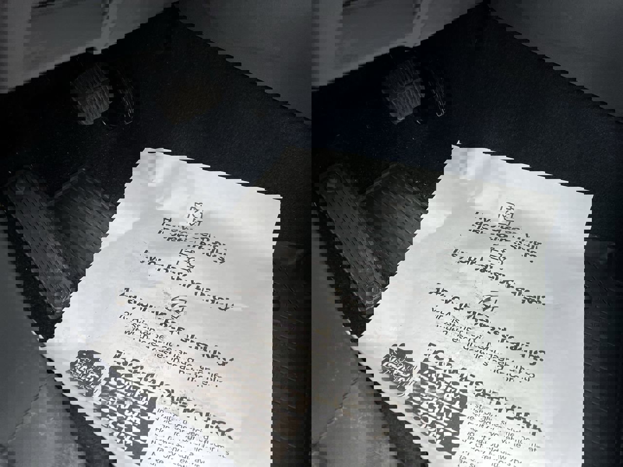 Used 2023 Subaru Ascent Premium w/ Convenience Package image 17