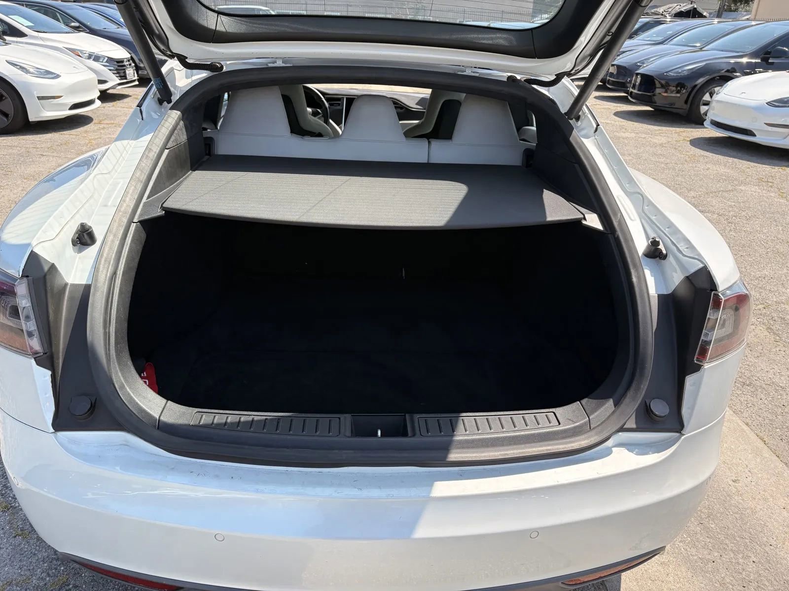 Used 2014 Tesla Model S P85D AWD/4WD image 8