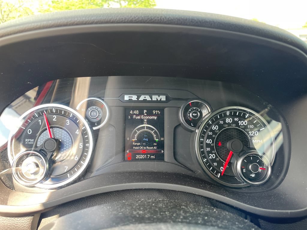 Used 2024 RAM 3500 Big Horn AWD/4WD image 18
