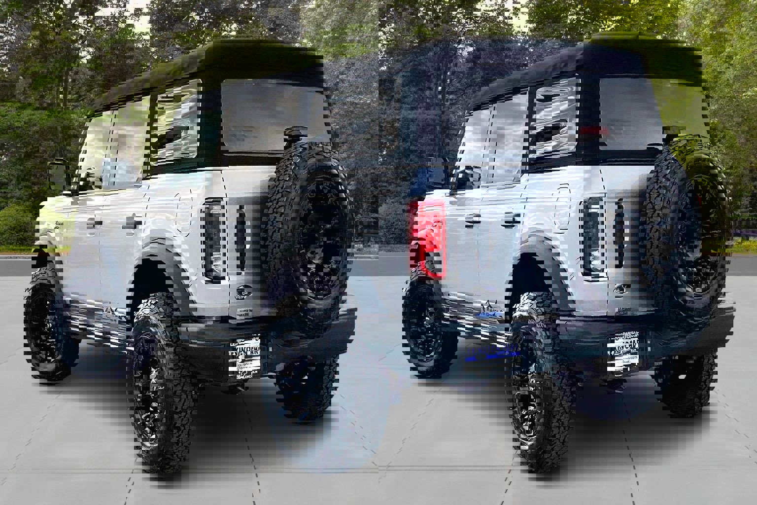 Certified 2022 Ford Bronco Black Diamond image 4