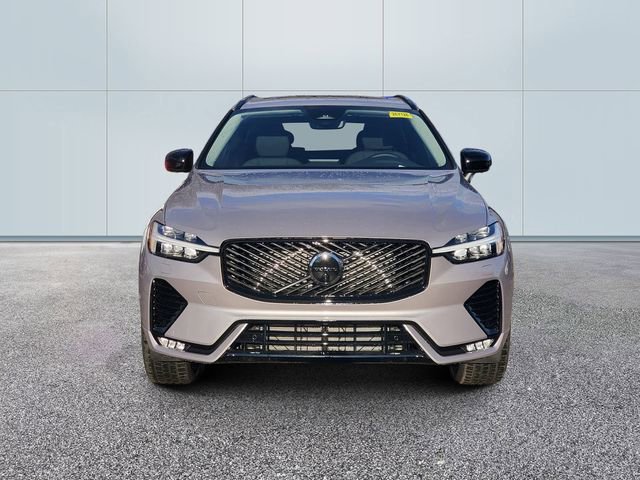 New 2026 Volvo XC60 B5 Plus w/ Protection Package Premier image 2