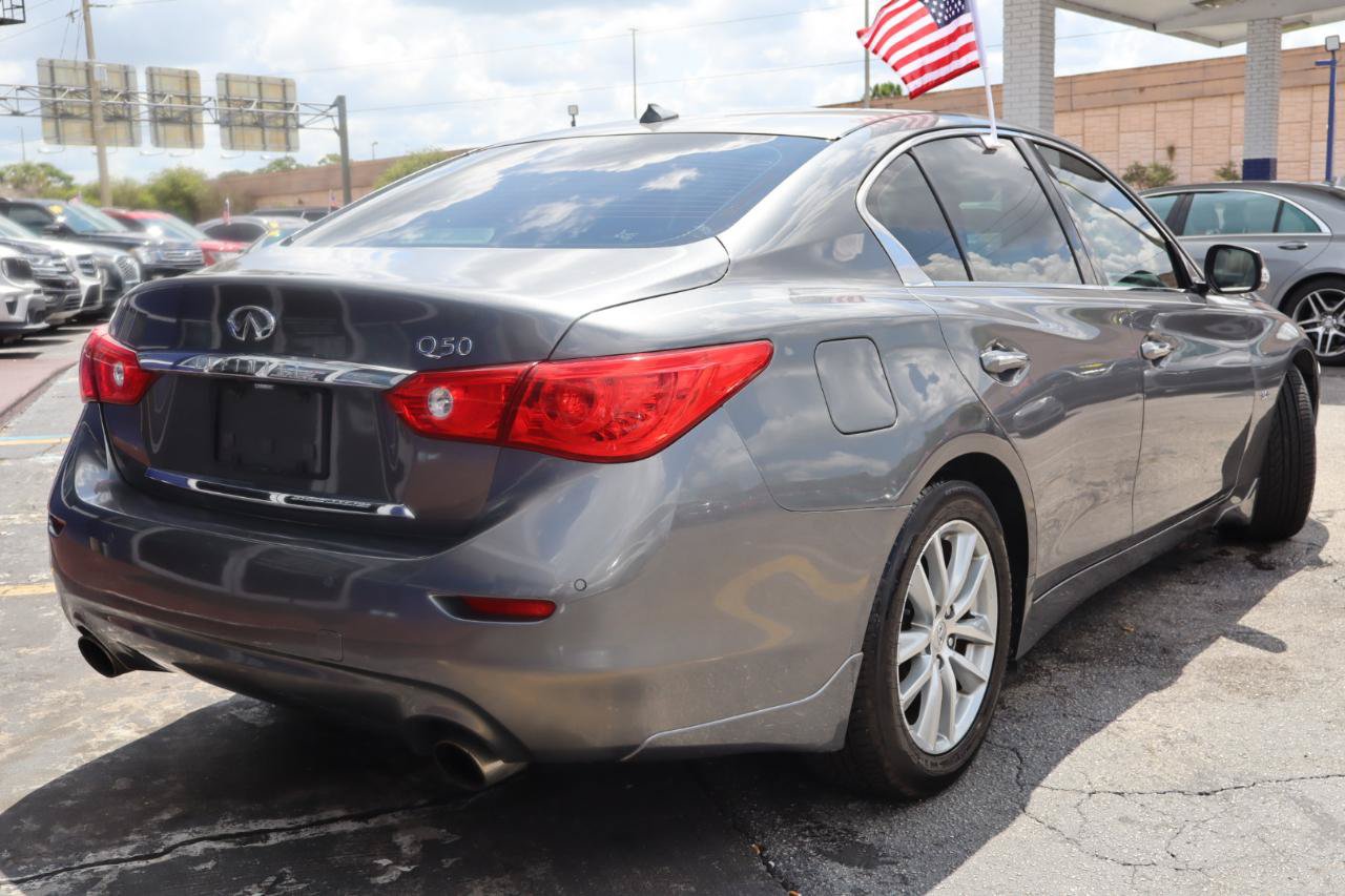 Used 2016 INFINITI Q50 3.0t Premium w/ 3.0T Premium Plus Package RWD image 5