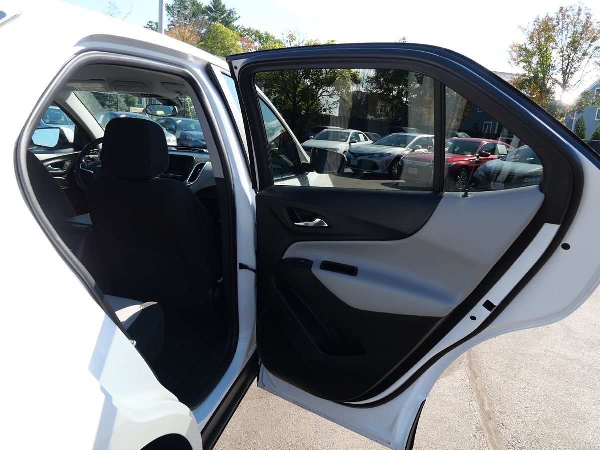 Used 2021 Chevrolet Equinox LT AWD/4WD image 34