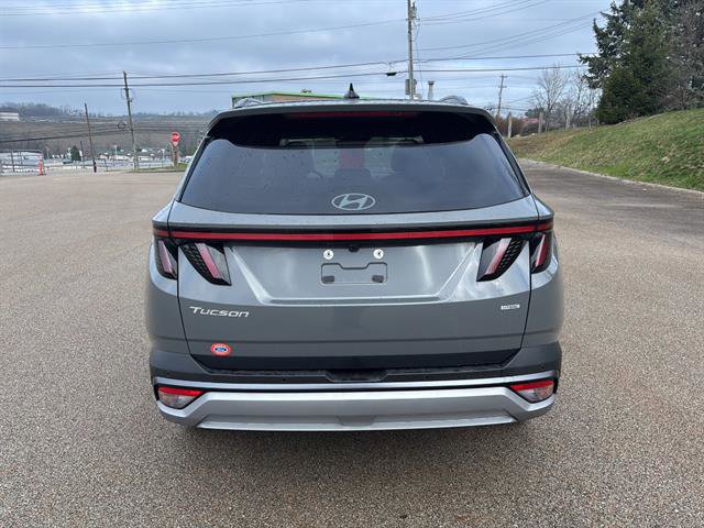 Used 2025 Hyundai Tucson Limited image 3
