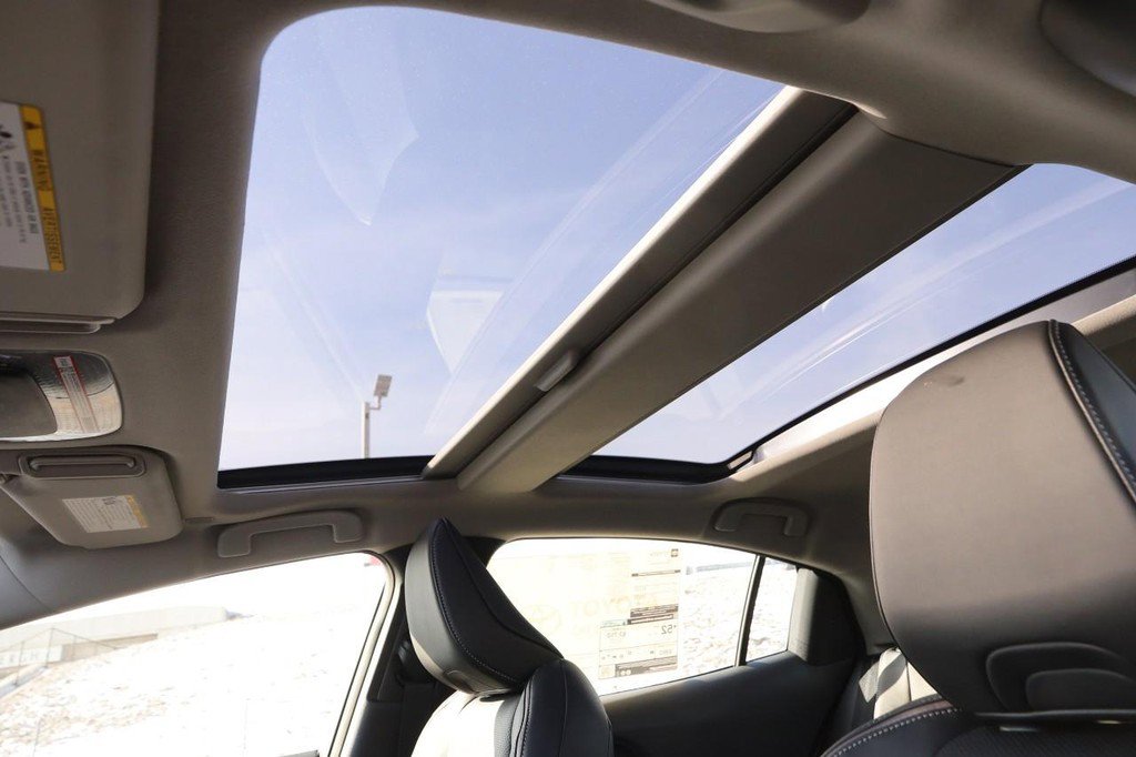 New 2026 Toyota Prius XLE image 8