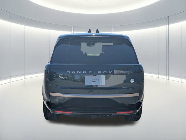 New 2026 Land Rover Range Rover SV image 6