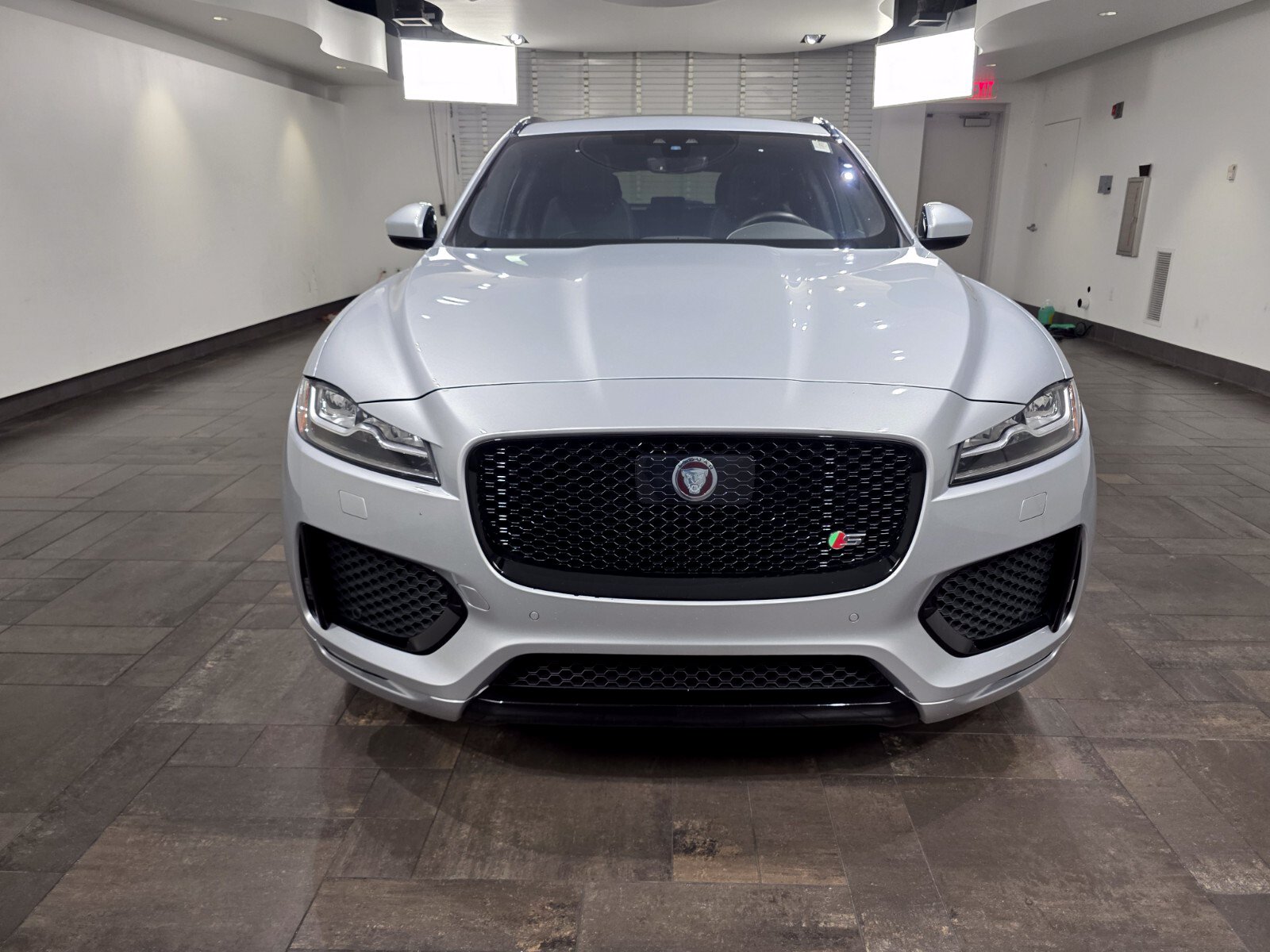 Certified 2020 Jaguar F-PACE S AWD/4WD image 2