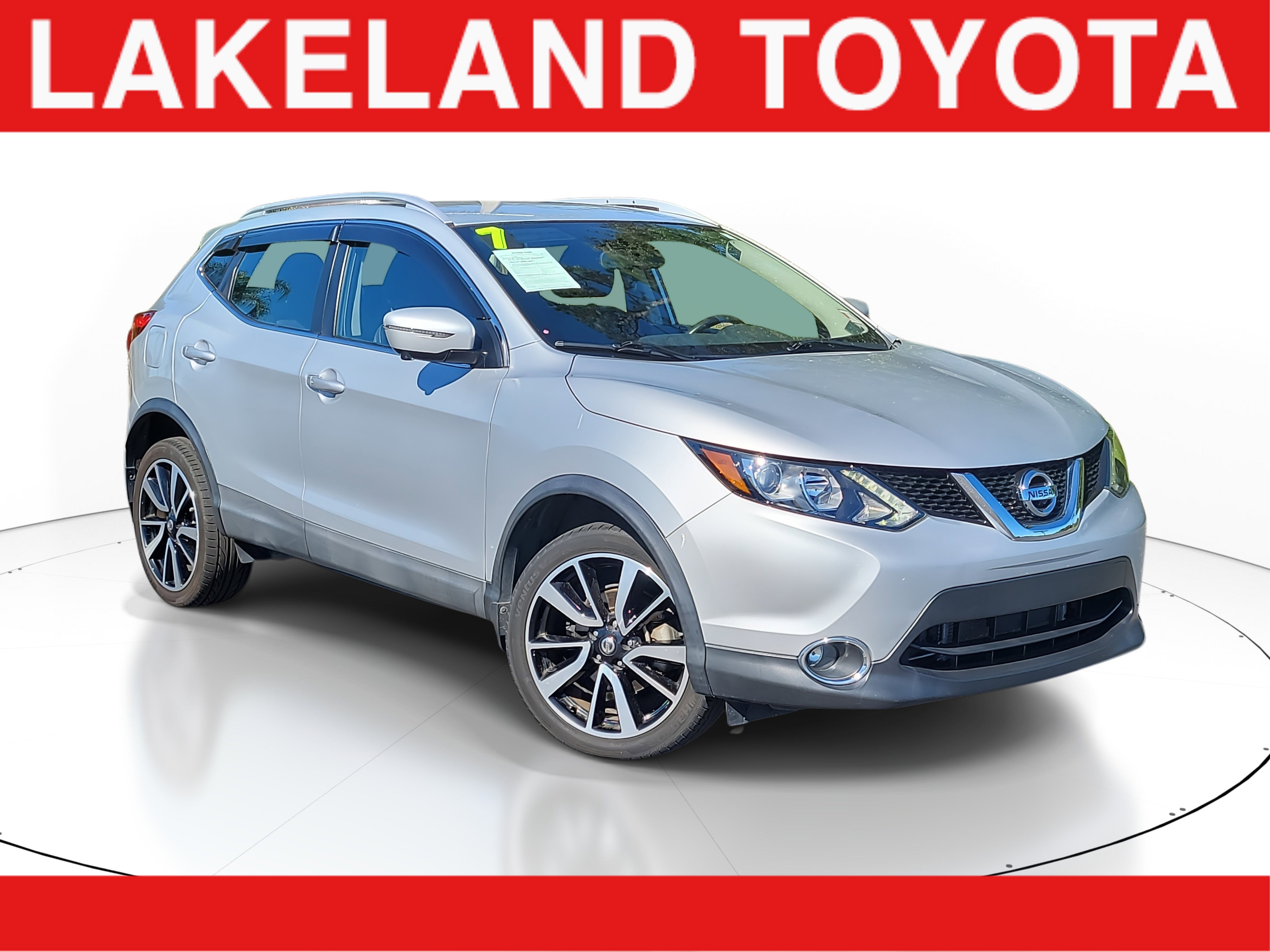 Used 2017 Nissan Rogue Sport SL