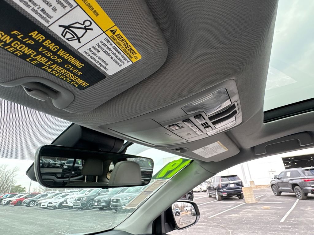 Used 2019 Toyota Highlander Limited Platinum image 29