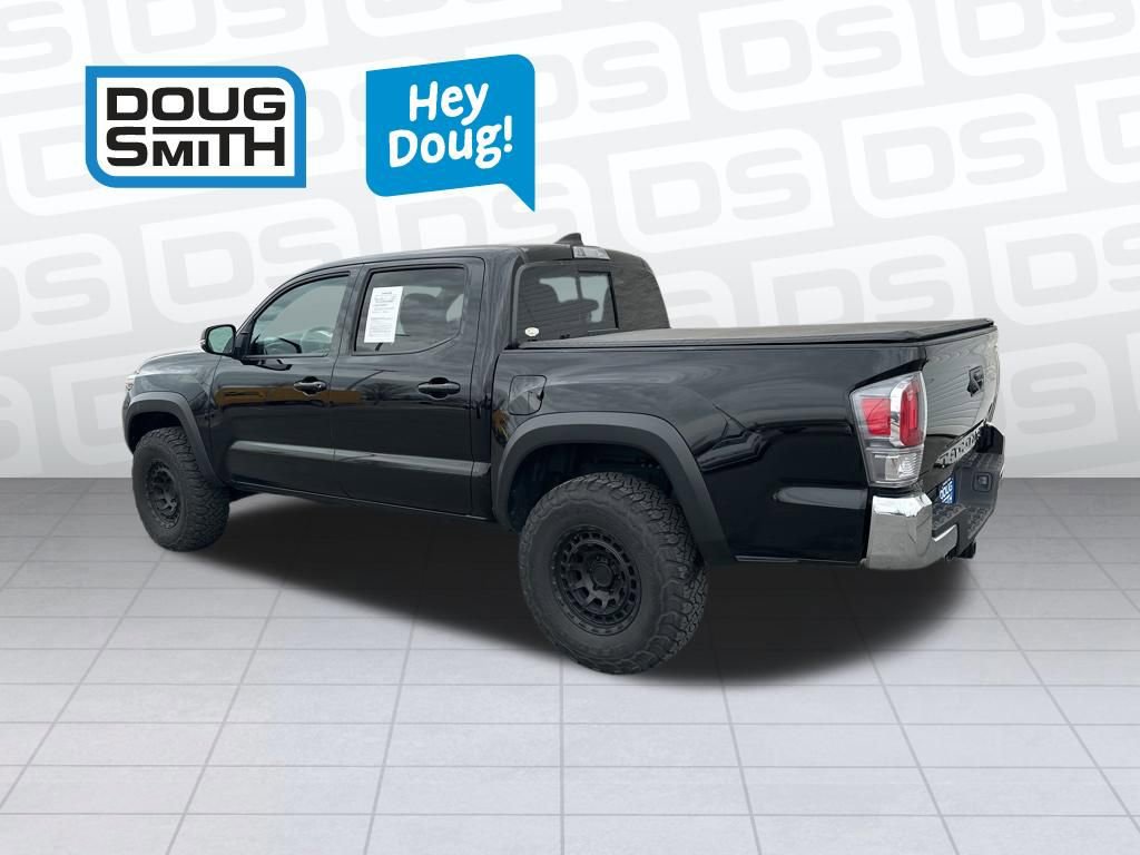 Used 2023 Toyota Tacoma TRD Off-Road AWD/4WD image 4