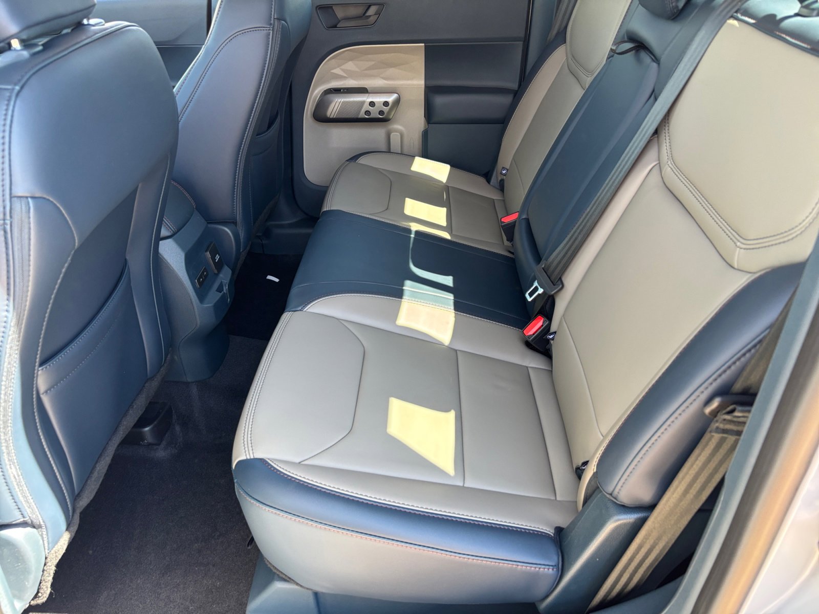 New 2026 Ford Maverick Lariat image 17