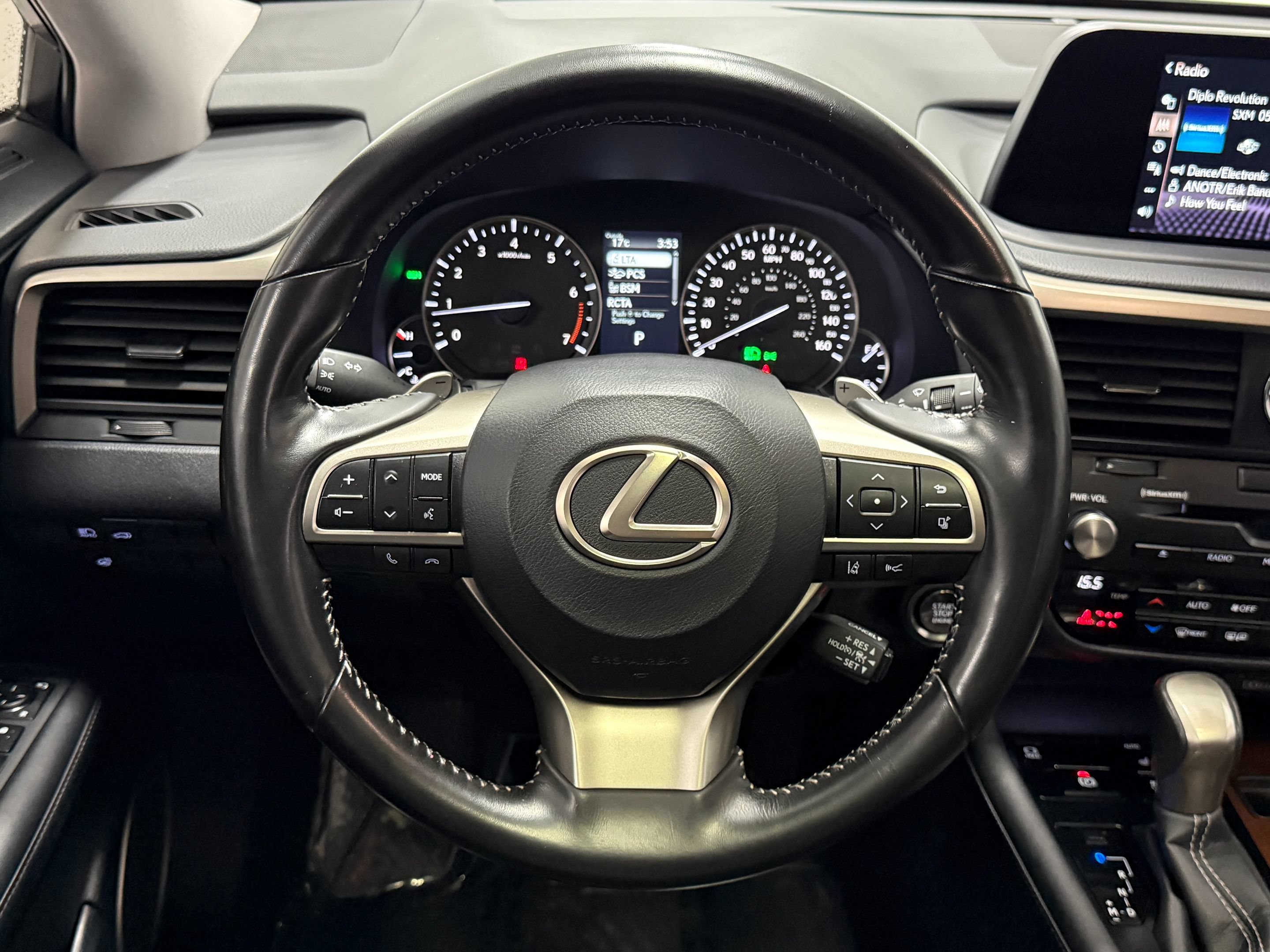 Used 2021 Lexus RX 350L Premium AWD/4WD image 17