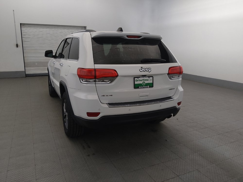 Used 2017 Jeep Grand Cherokee Limited AWD/4WD image 6