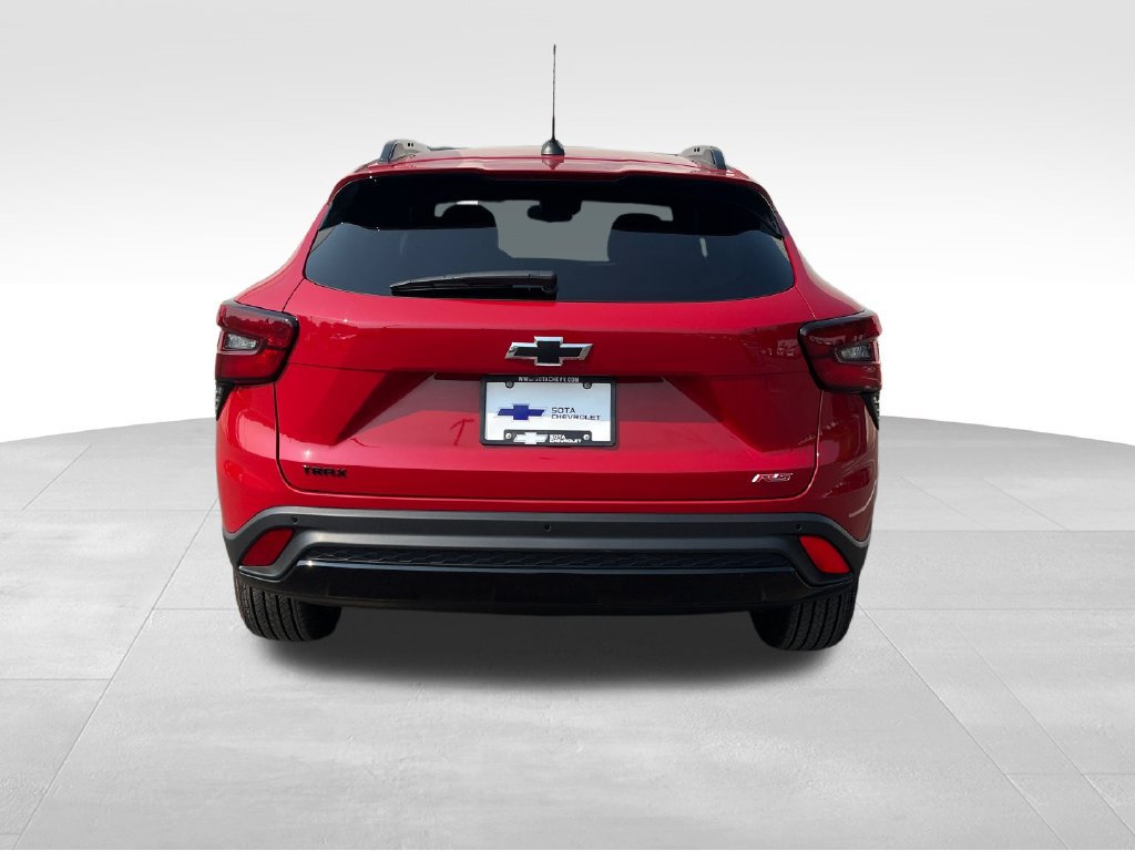New 2026 Chevrolet Trax RS w/ Driver Confidence Package FWD image 4