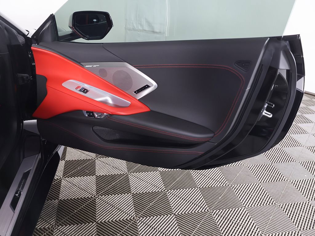 Used 2020 Chevrolet Corvette Stingray Premium Cpe w/ 3LT Preferred Equipment Group image 26