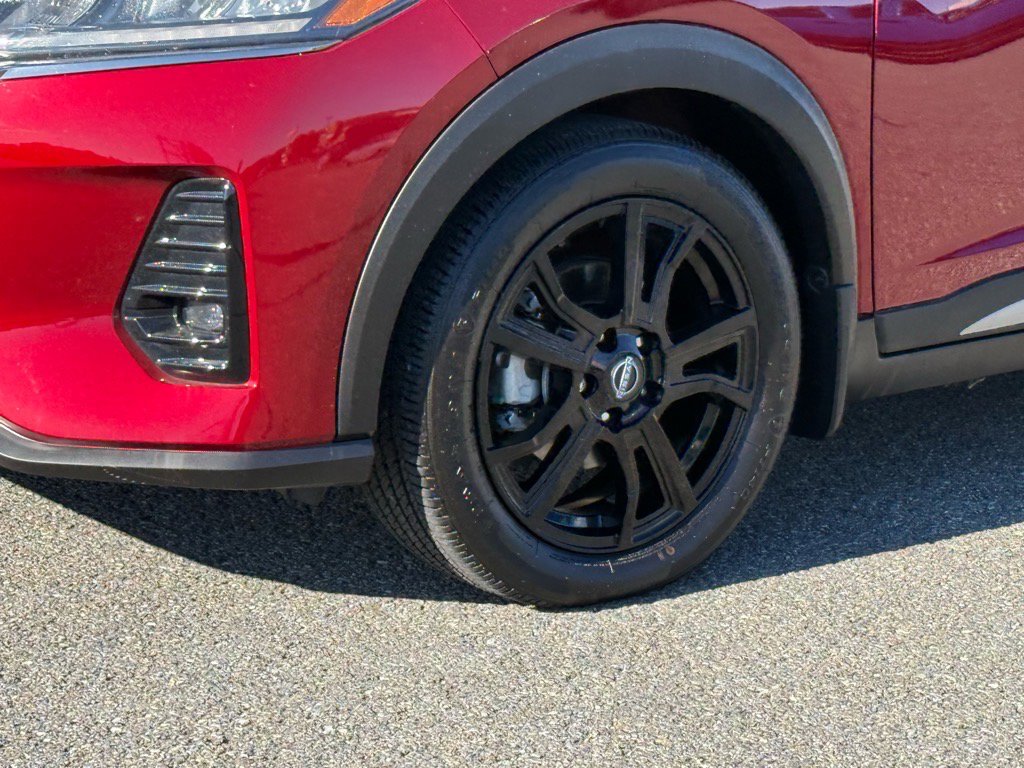 Used 2024 Nissan Kicks SR w/ SR Premium Package image 26