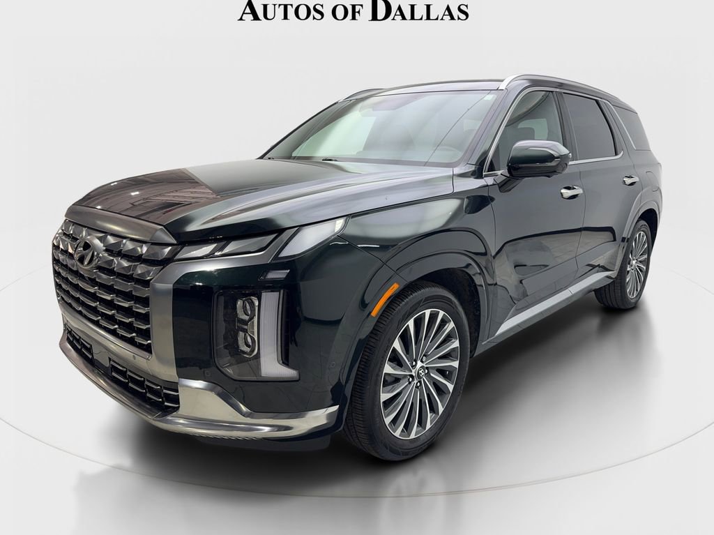 Used 2024 Hyundai Palisade Calligraphy FWD image 2