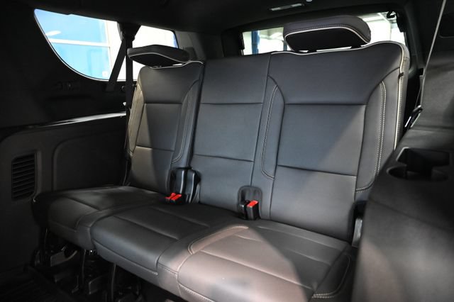 New 2026 GMC Yukon XL Elevation w/ Elevation Premium Package AWD/4WD image 12