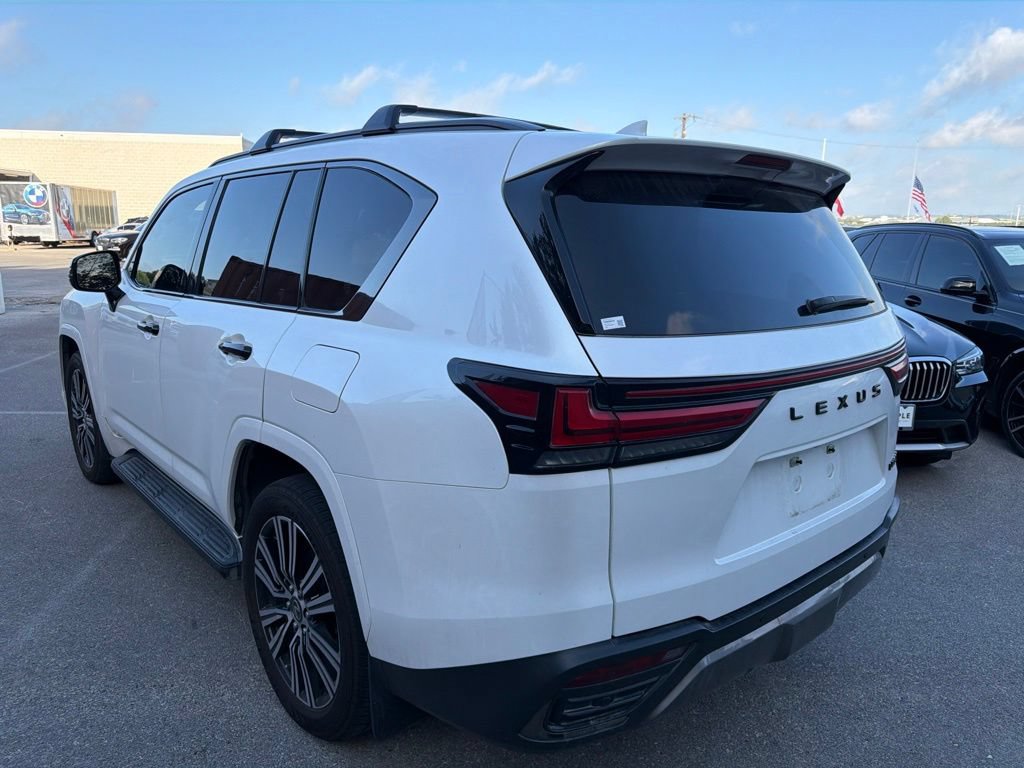 Used 2023 Lexus LX 600 4WD w/ Appearance Package image 3