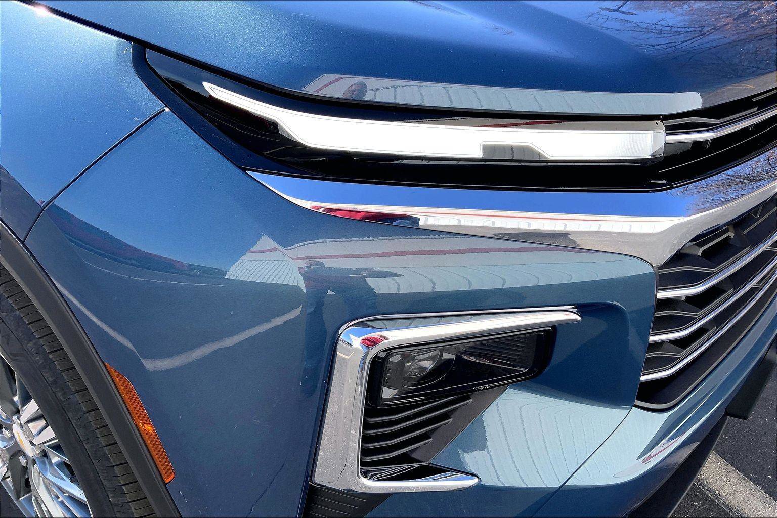 Used 2024 Chevrolet Traverse LT w/ Enhanced Driving Package image 26