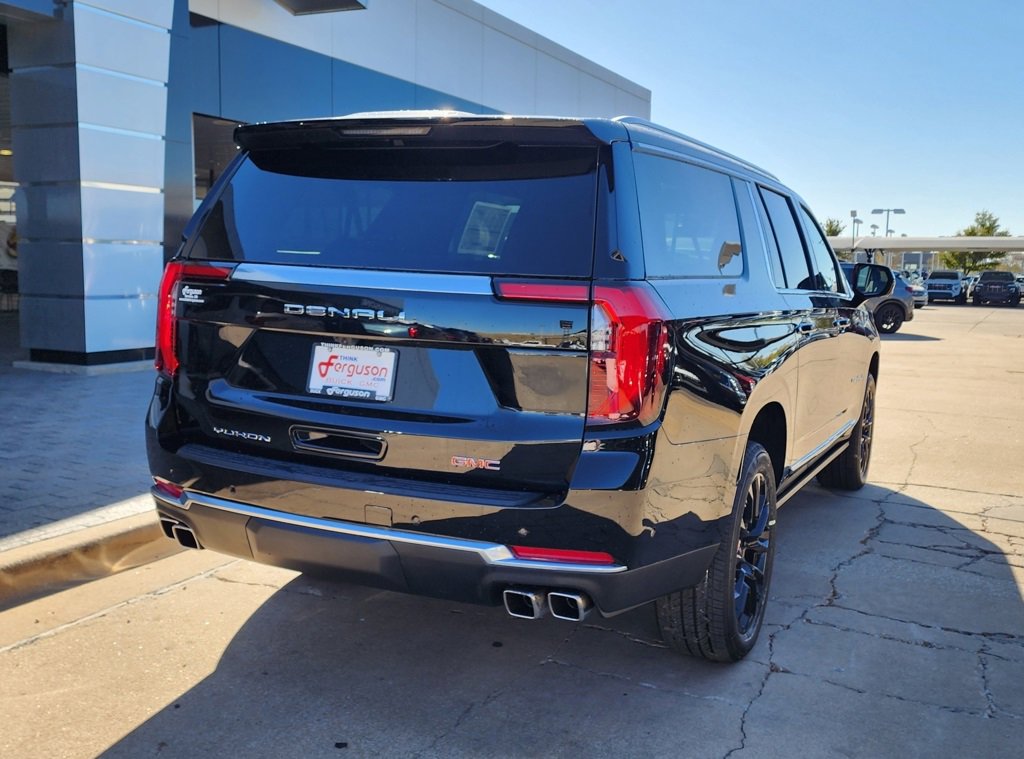 New 2026 GMC Yukon XL Denali w/ Sun & Power Step Package image 3