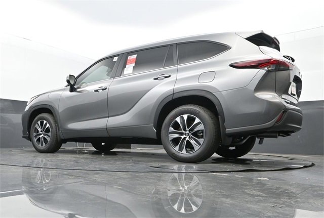 New 2026 Toyota Highlander XLE image 26