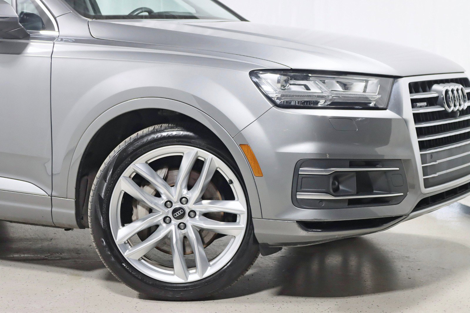 Used 2018 Audi Q7 3.0T Prestige w/ Prestige Package AWD/4WD image 5