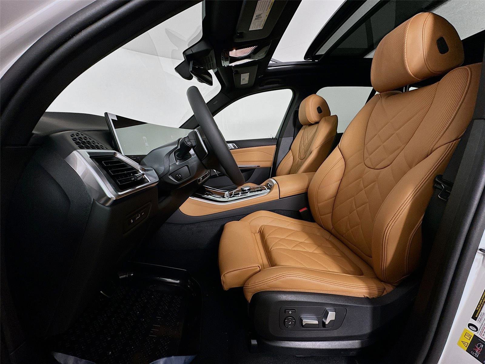 New 2026 BMW X5 xDrive50e w/ M Sport Package image 22