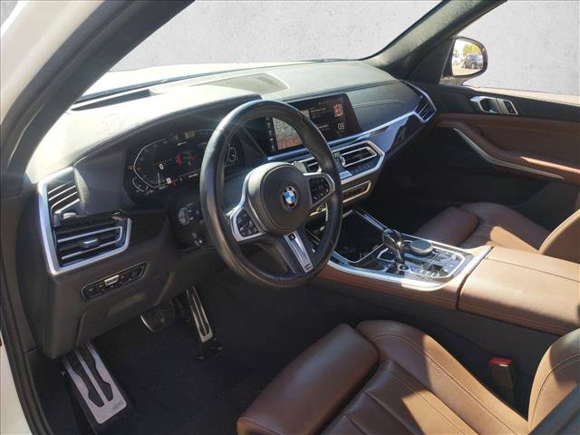 Used 2021 BMW X5 xDrive45e w/ M Sport Package AWD/4WD image 7