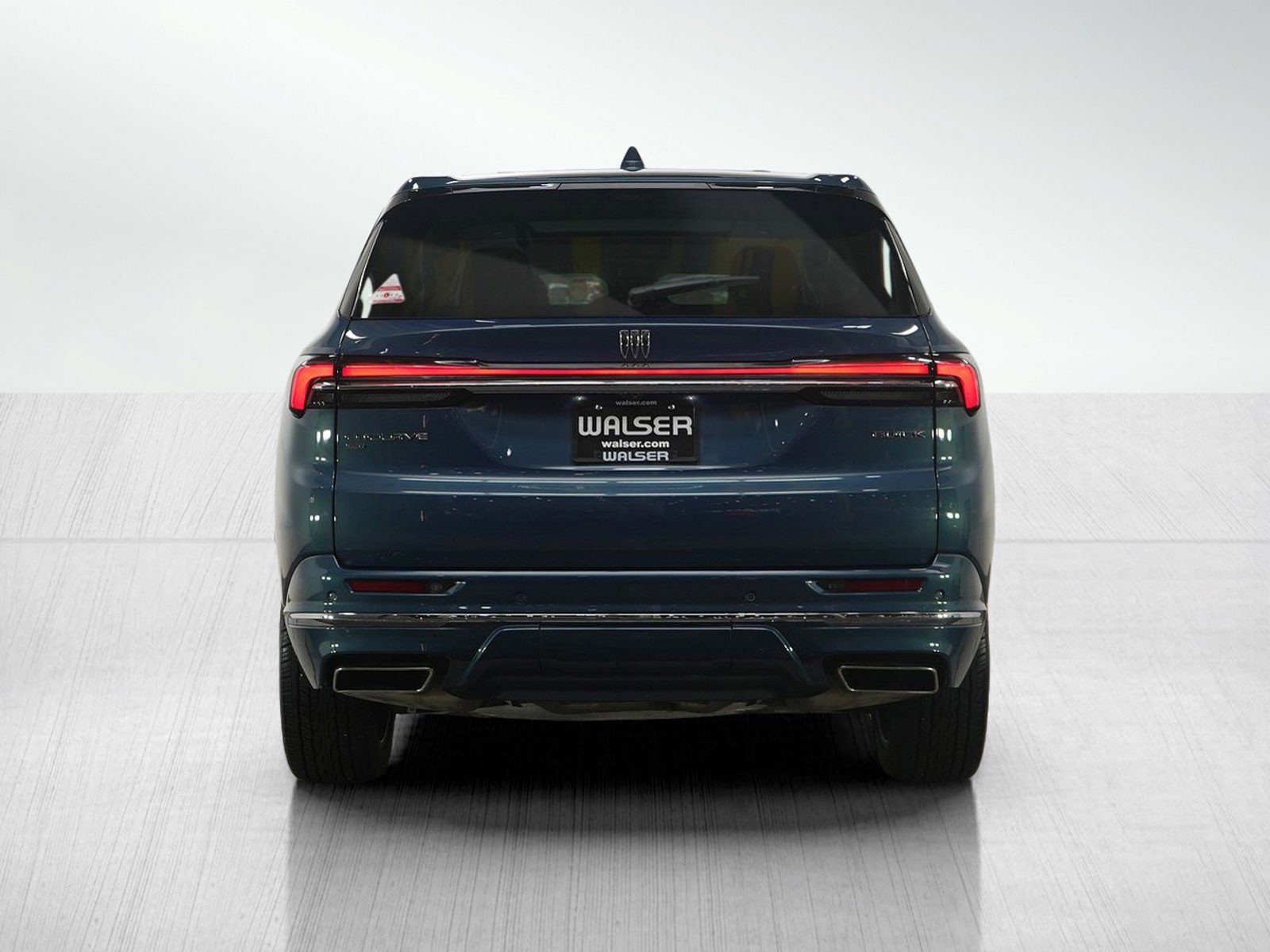 Used 2025 Buick Enclave Avenir image 4