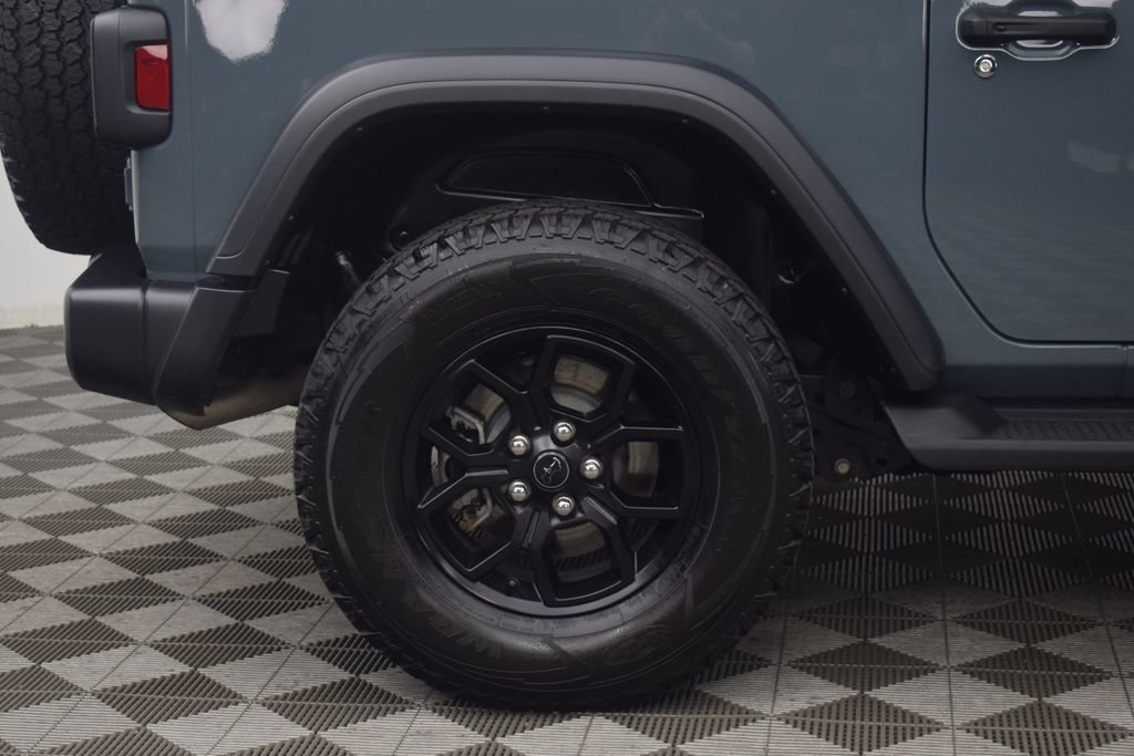 Used 2026 Jeep Wrangler Sport AWD/4WD image 32