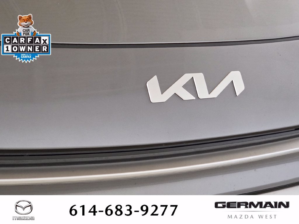 Used 2024 Kia Niro SX Touring FWD image 15