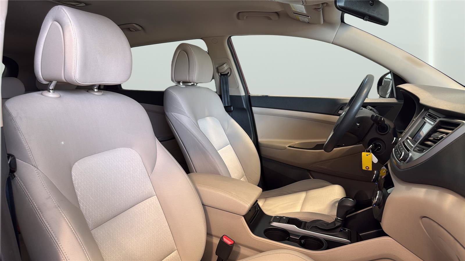 Used 2017 Hyundai Tucson SE w/ SE Popular Package 02 FWD image 15