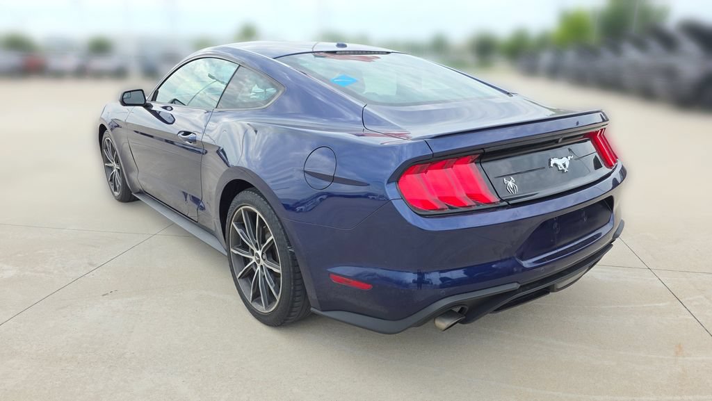 Used 2018 Ford Mustang Coupe w/ Equipment Group 101A RWD video 3