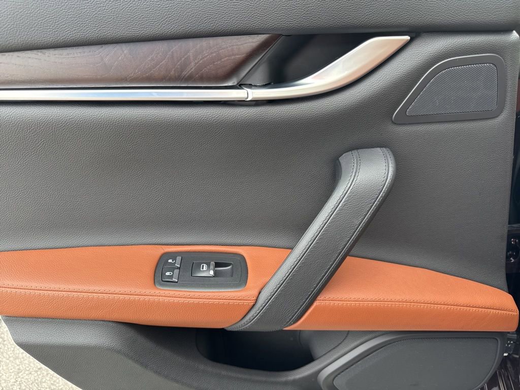 Used 2014 Maserati Ghibli S Q4 image 14