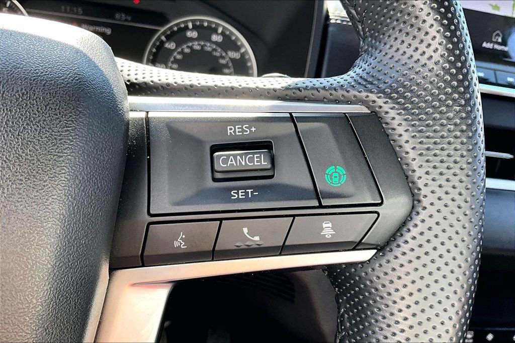 Used 2022 Mitsubishi Outlander SE image 12