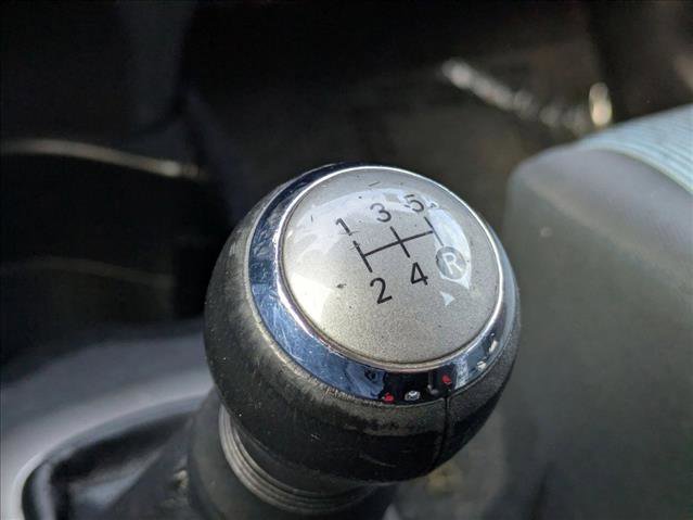 Used 2014 Toyota Yaris SE image 18