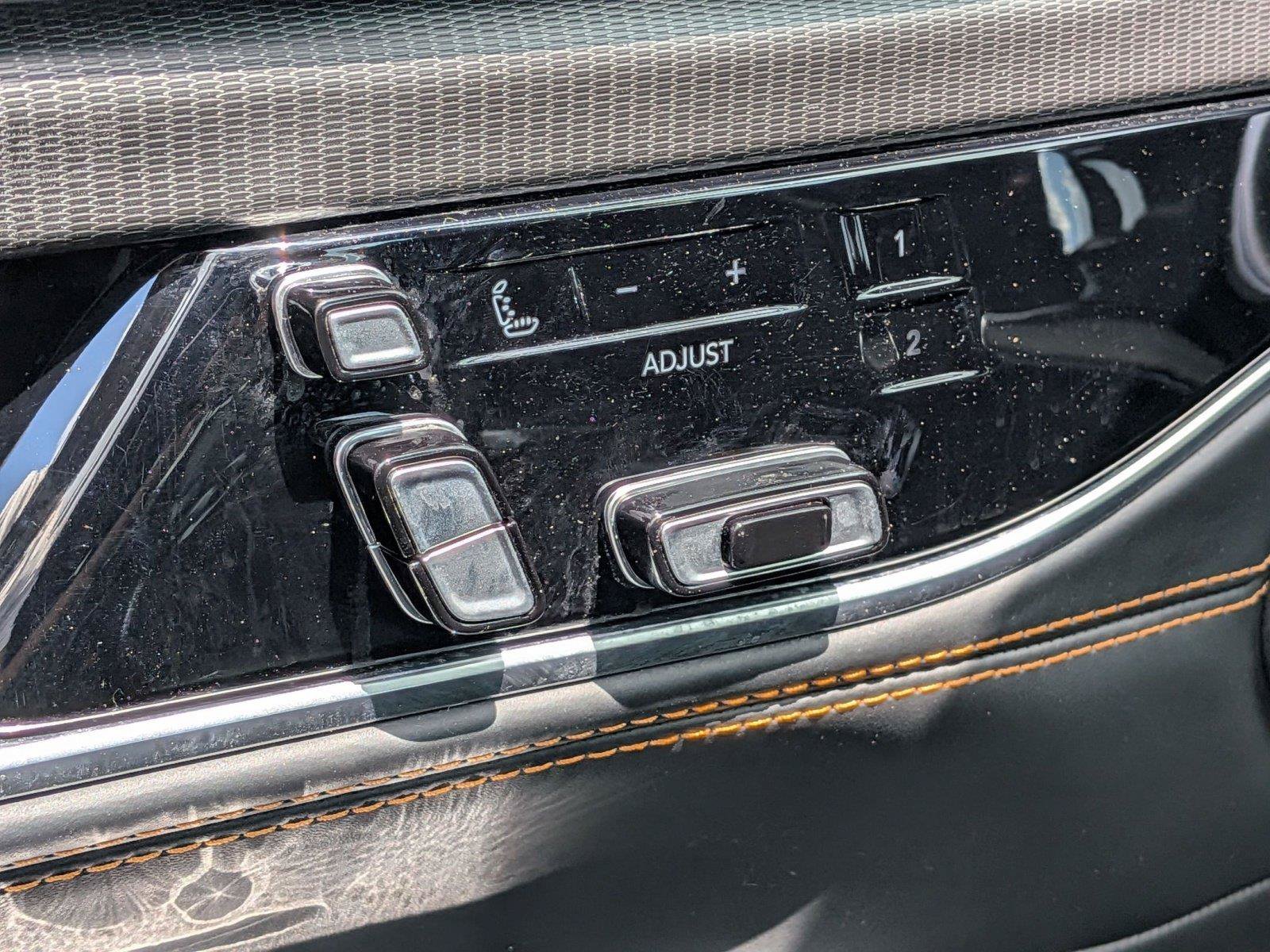 Certified 2024 Jeep Grand Wagoneer L Series III w/ Quick Order Packagew 28T AWD/4WD image 29
