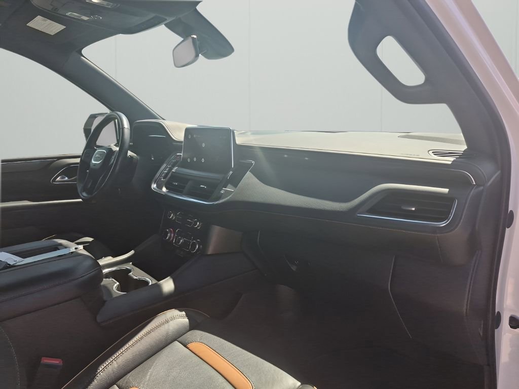 Used 2022 GMC Yukon XL AT4 w/ Max Trailering Package image 14