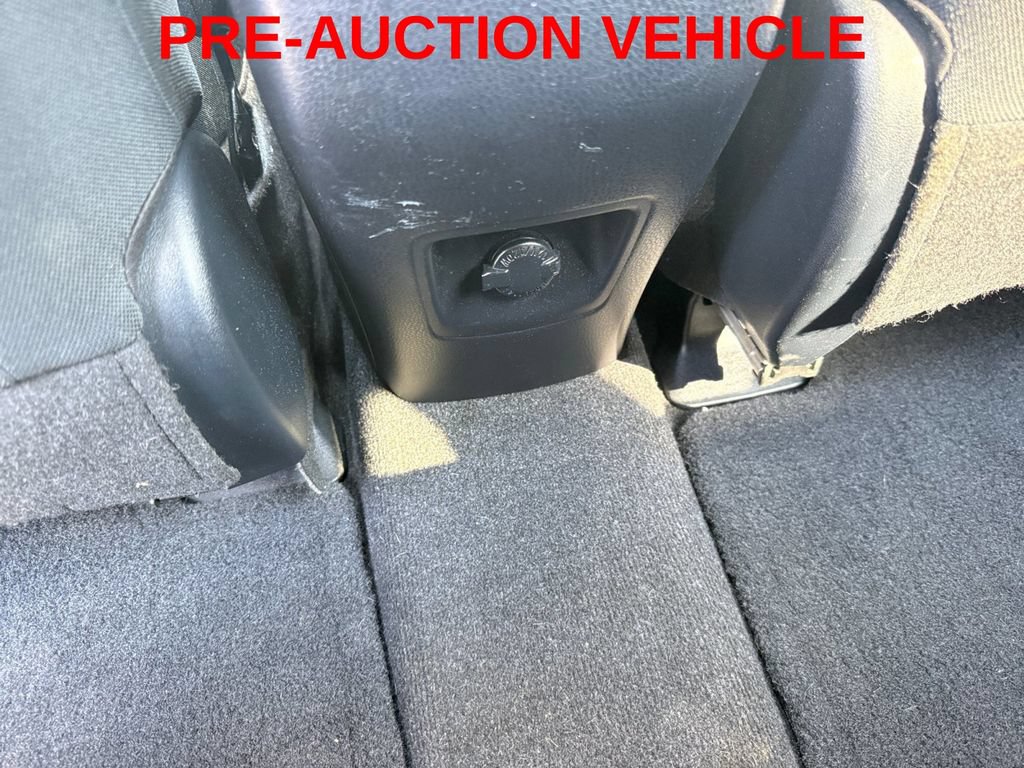 Used 2016 Toyota RAV4 LE AWD/4WD image 16