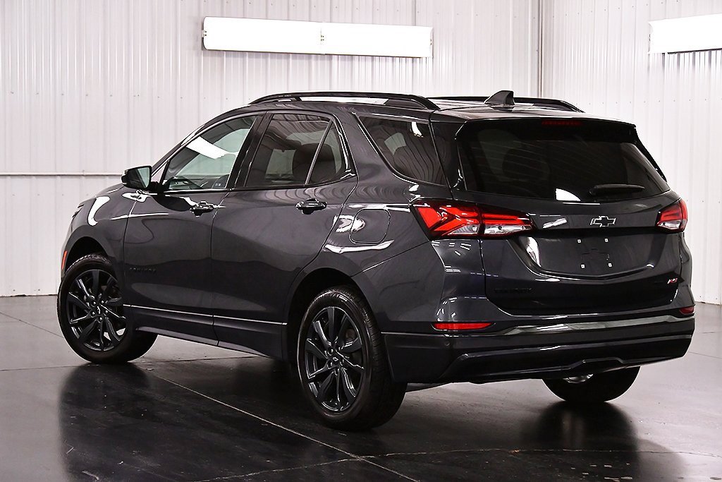 Used 2023 Chevrolet Equinox RS image 5