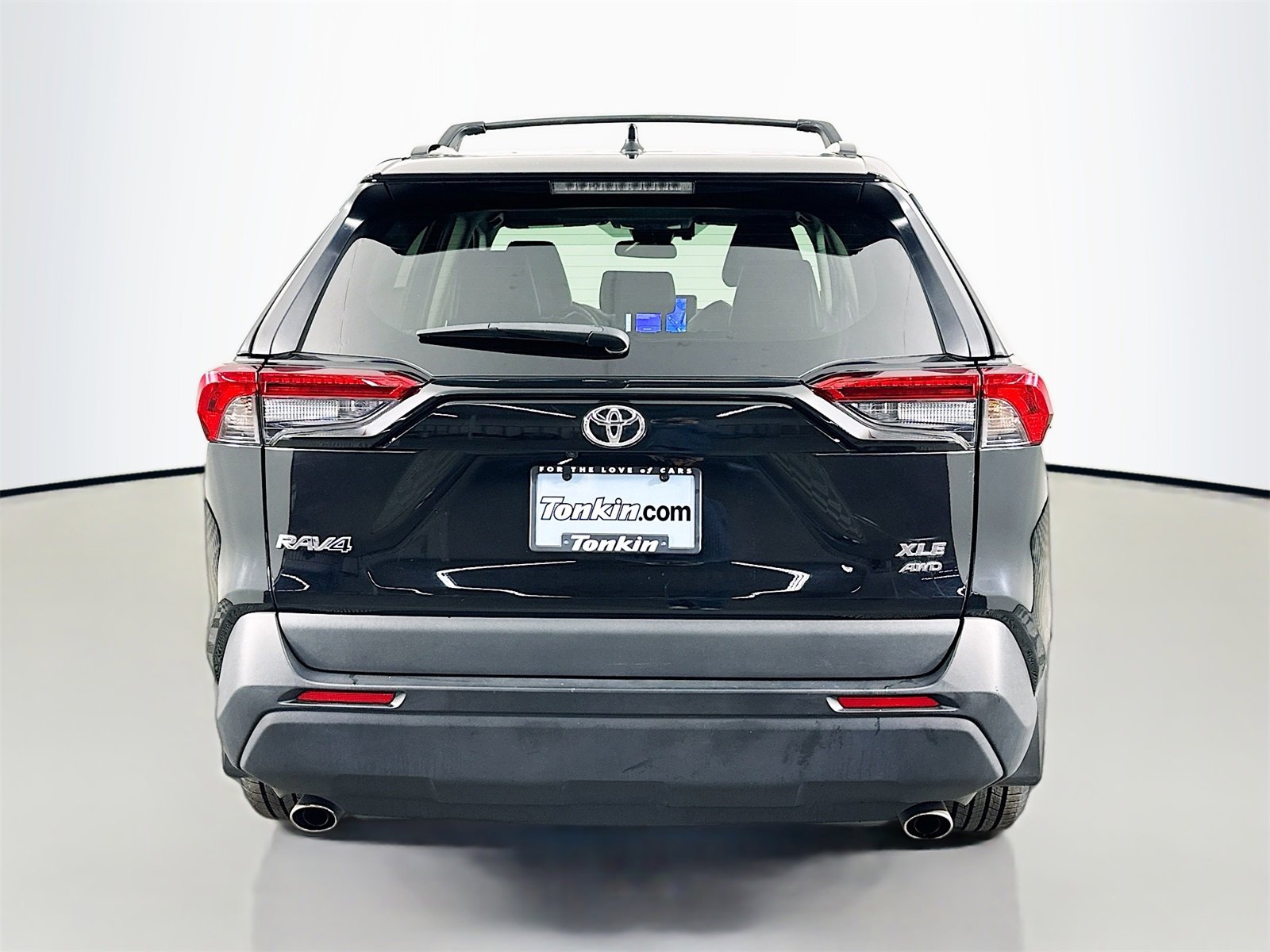 Certified 2023 Toyota RAV4 XLE Premium image 6