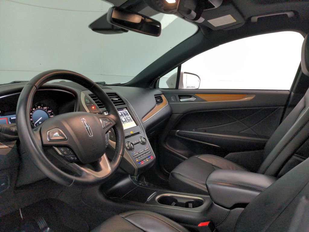 Used 2018 Lincoln MKC Reserve image 13