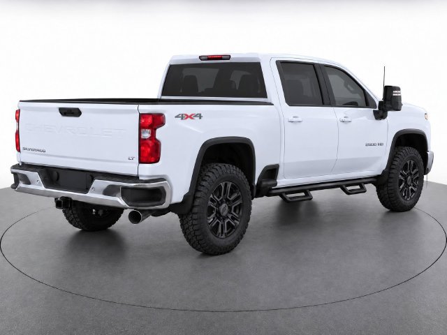 Used 2026 Chevrolet Silverado 2500 LT AWD/4WD image 3
