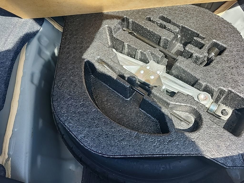 Used 2017 Honda Accord EX-L image 26