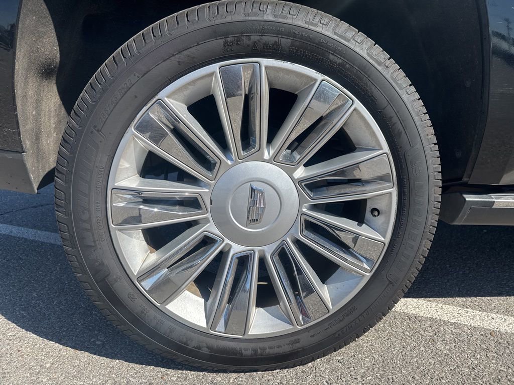 Used 2018 Cadillac Escalade Platinum image 7