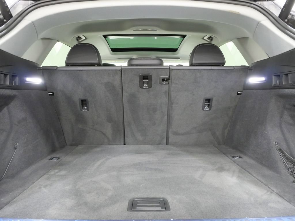 Used 2023 Audi e-tron Premium w/ Convenience Plus Package AWD/4WD image 26