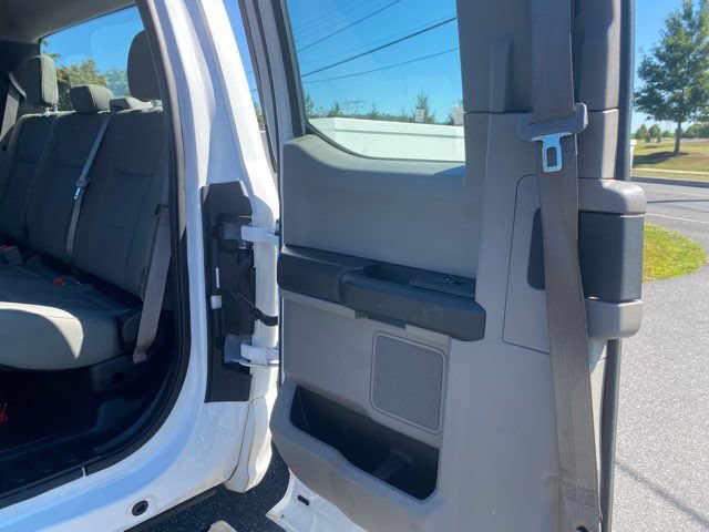 Used 2017 Ford F250 XL w/ Power Equipment Group AWD/4WD image 31